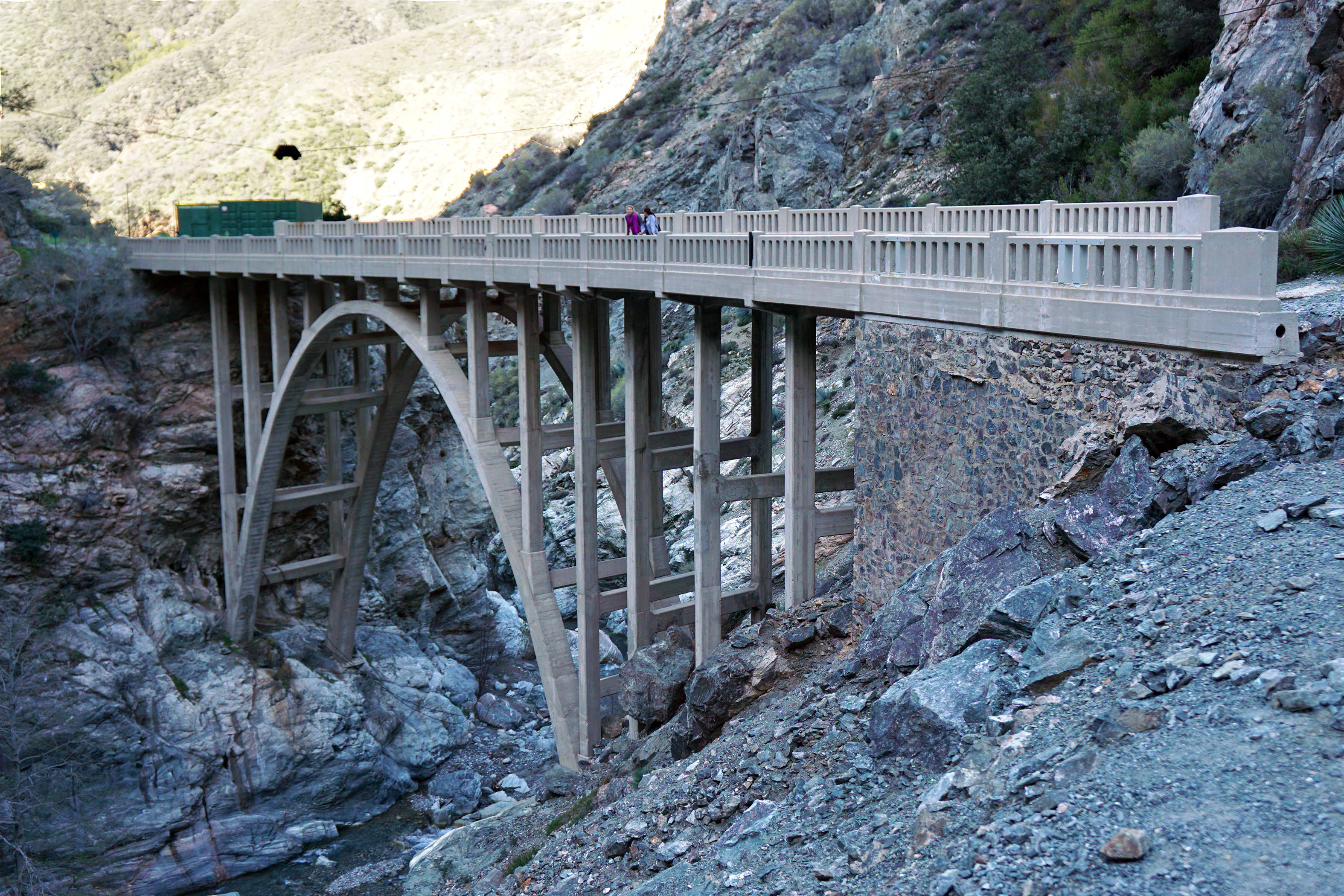 Photos: Bridge to Nowhere (San Gabriel Mountains, Azusa CA)